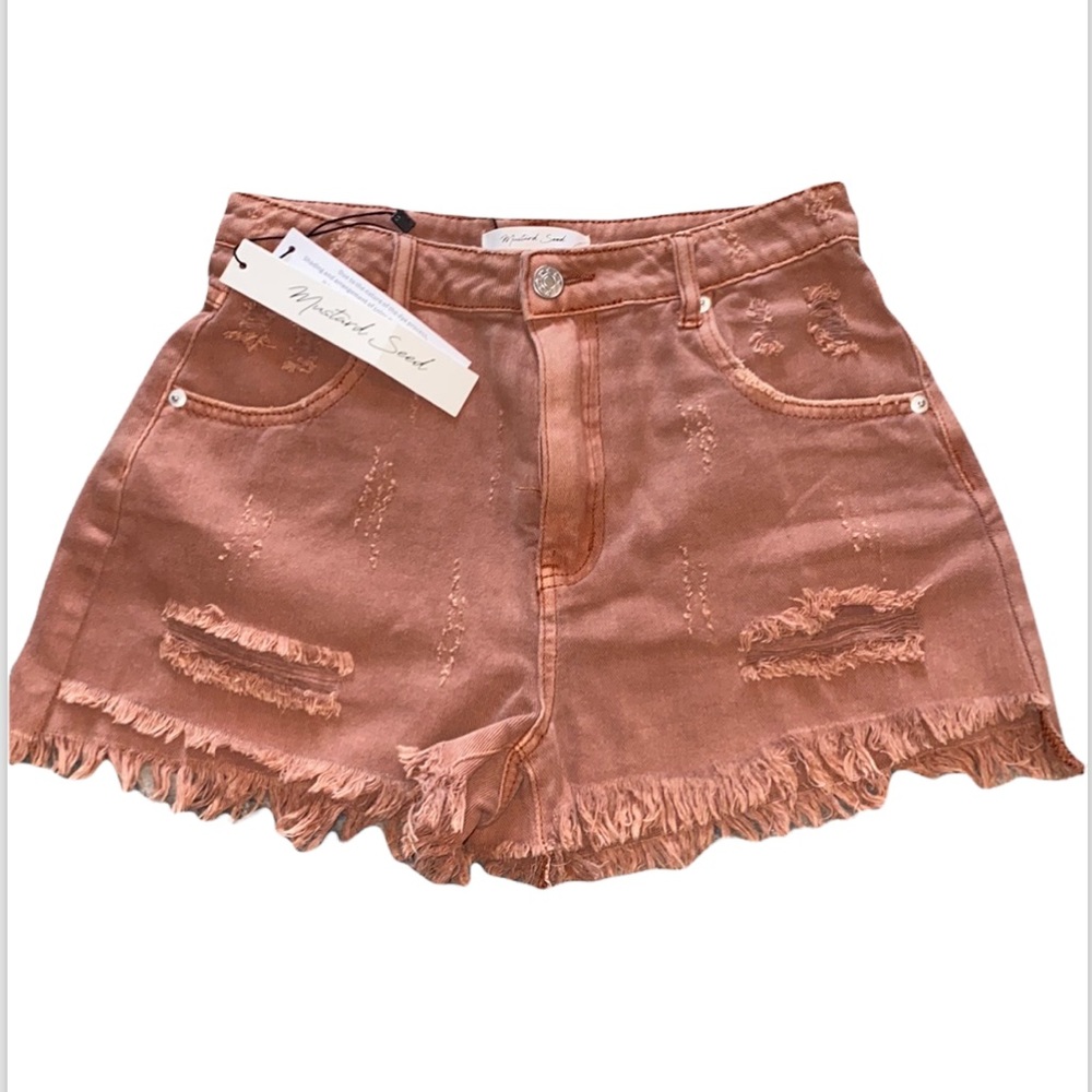 ⭐️NWT Mustard Seed Frayed and Distressed High Waisted Shorts⭐️